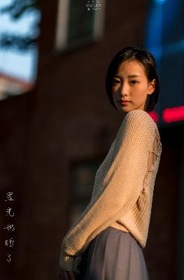 水蜜桃唇蜜嘟嘟唇是桃花吗